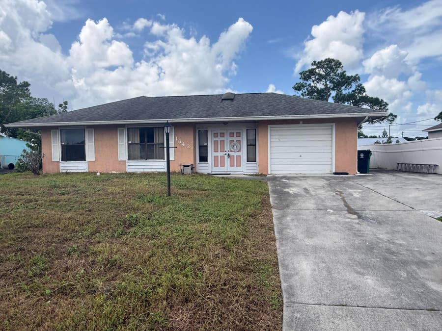 Property photo for 1642 SE Ocean Lane, Port St Lucie, FL