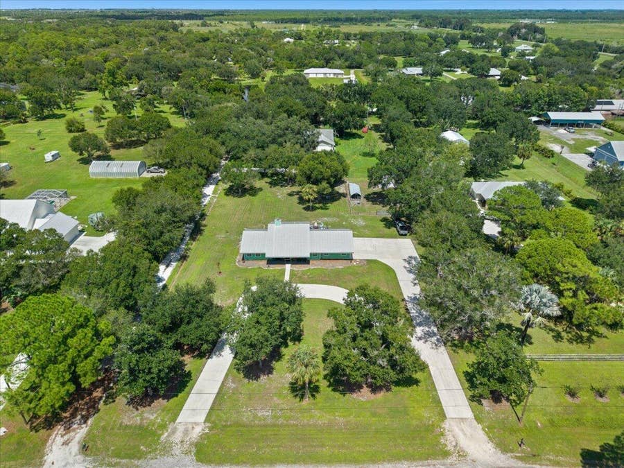 Property photo for 10880 Heil Road, Fort Pierce, FL