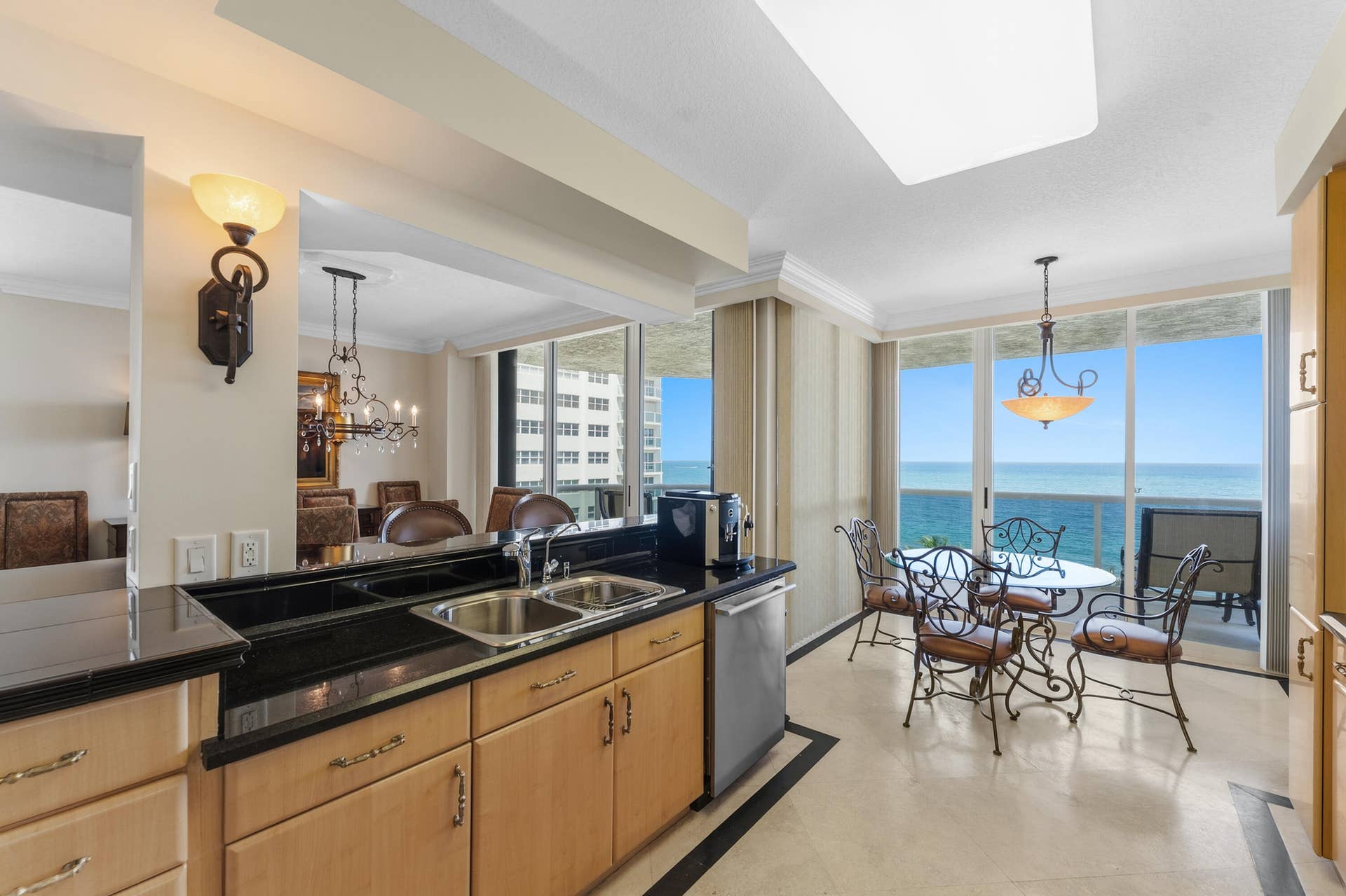3200 N OCEAN Boulevard, #701, Fort Lauderdale, FL 33308 Kitchen