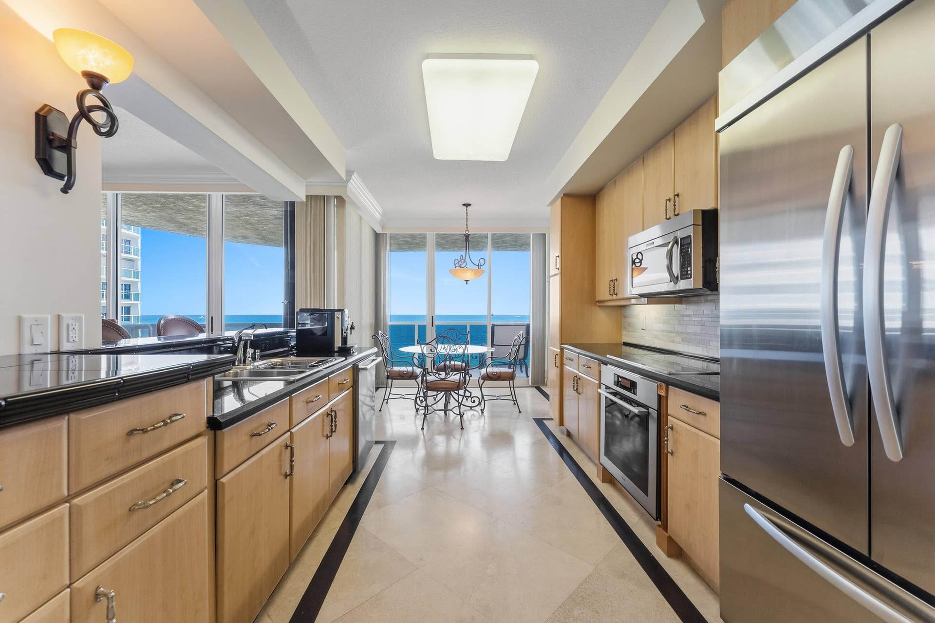 3200 N OCEAN Boulevard, #701, Fort Lauderdale, FL 33308 Kitchen