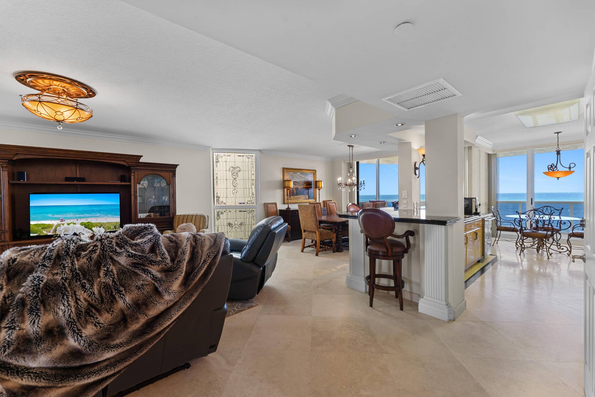 3200 N OCEAN Boulevard, #701, Fort Lauderdale, FL 33308 Great room