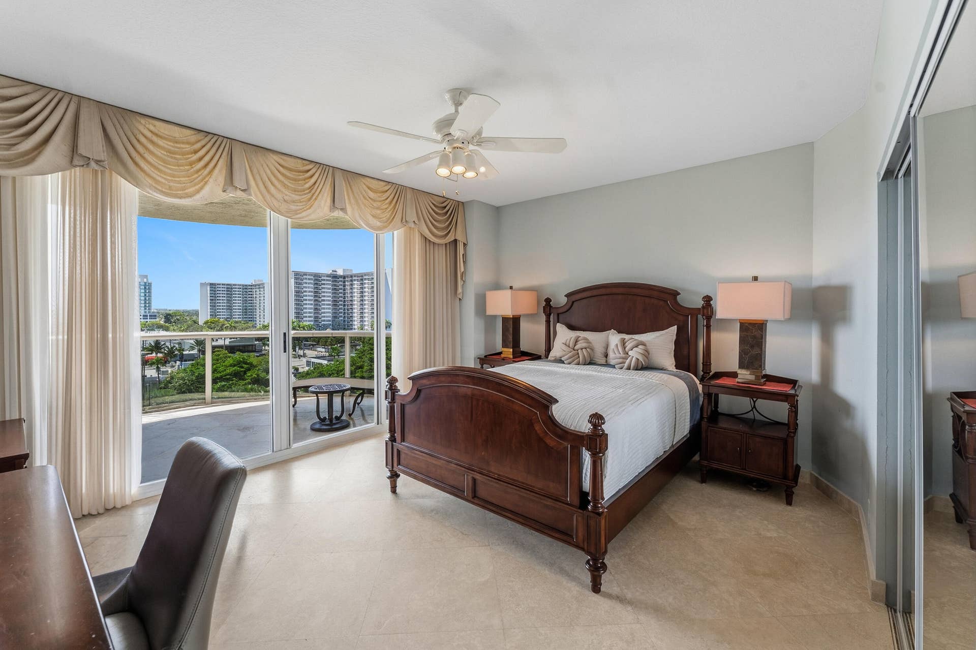 3200 N OCEAN Boulevard, #701, Fort Lauderdale, FL 33308 Second bedroom