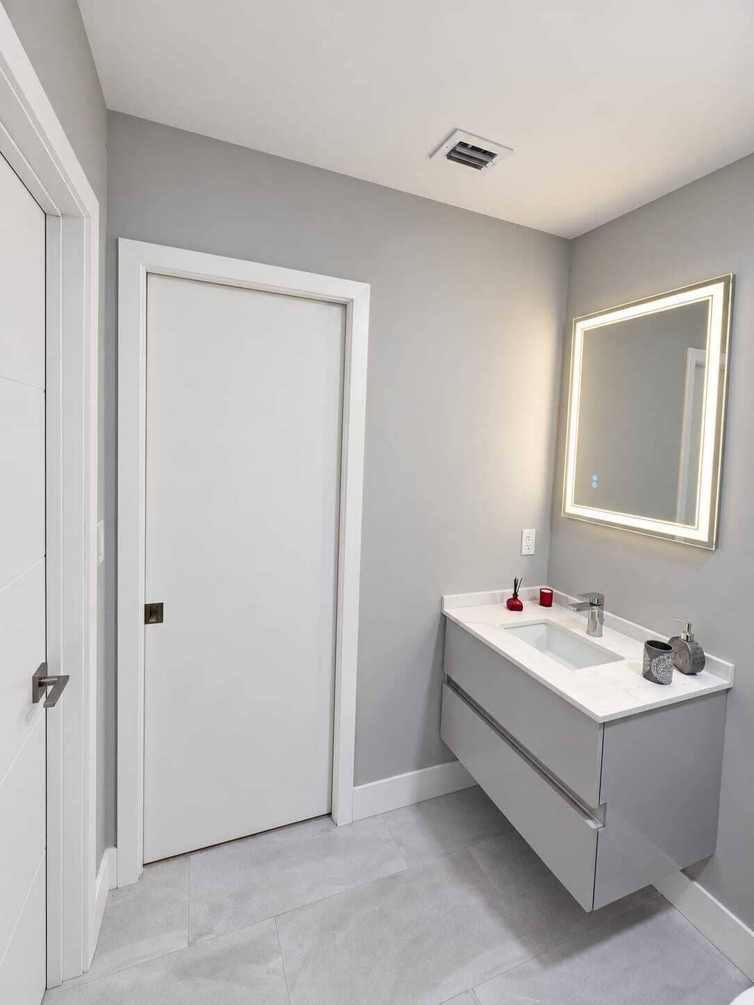 4103 CARRIAGE Drive, #H3, Pompano Beach, FL 33069 WhatsApp Image 2026-09-24 at 2.16.51 PM