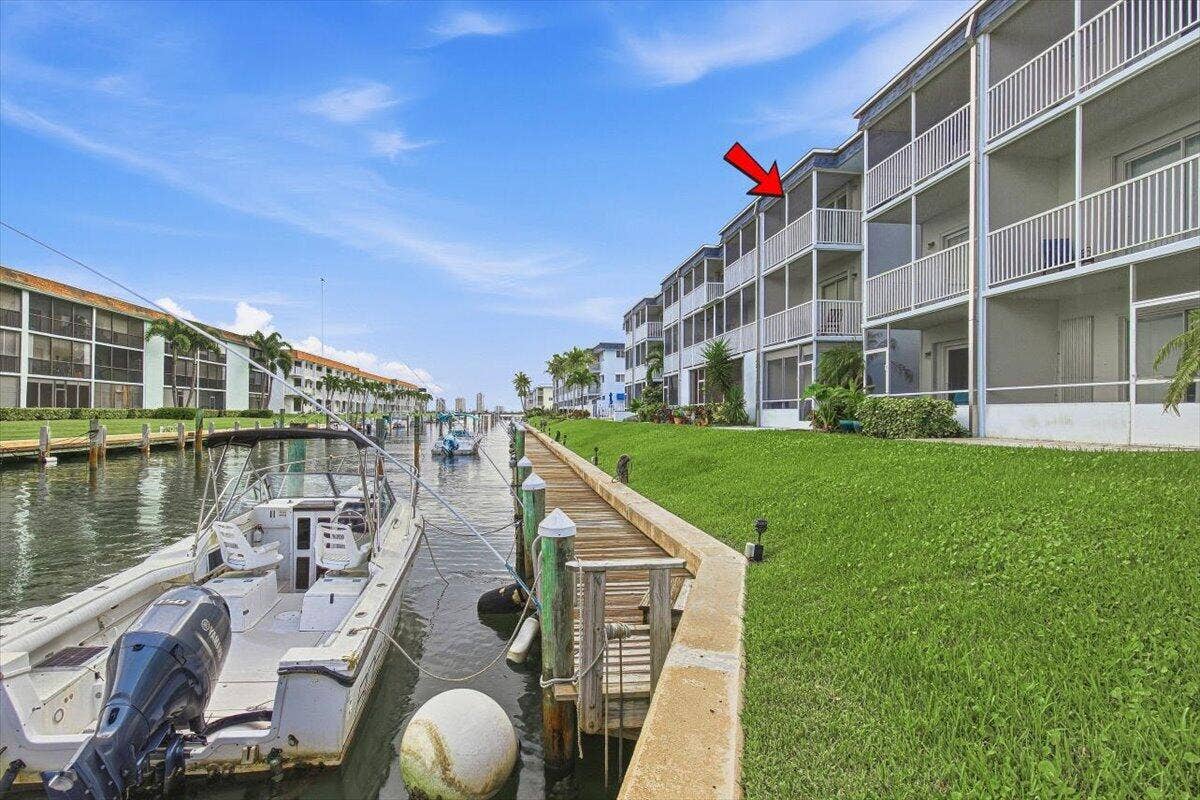 131 Doolen Court, #309, North Palm Beach, FL 33408 Back Building Canal