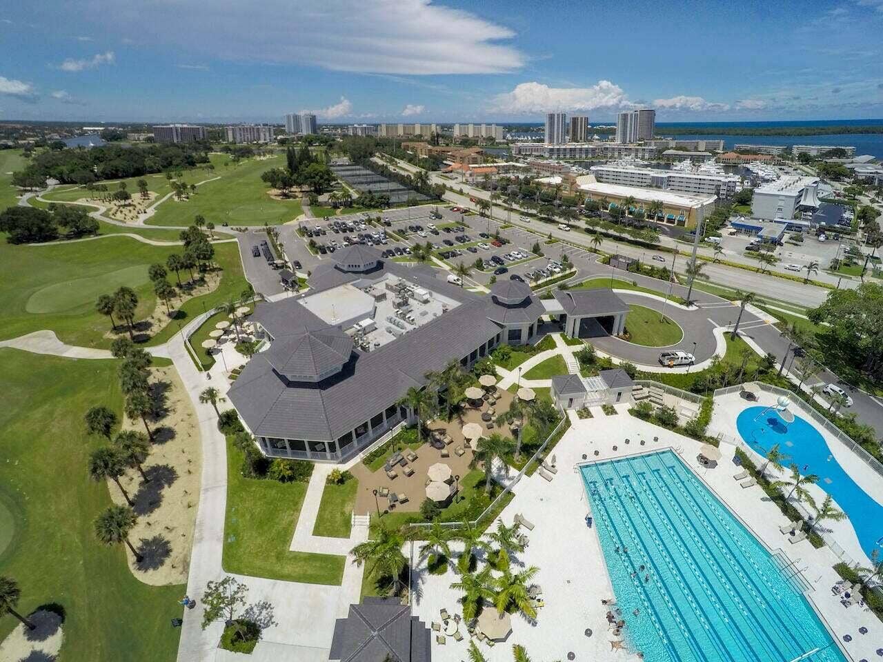131 Doolen Court, #309, North Palm Beach, FL 33408 North Palm Beach Golf and Country Club