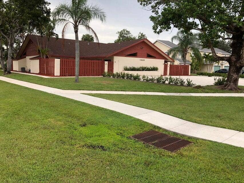 Property photo for 13825 YARMOUTH Drive, #D, Wellington, FL