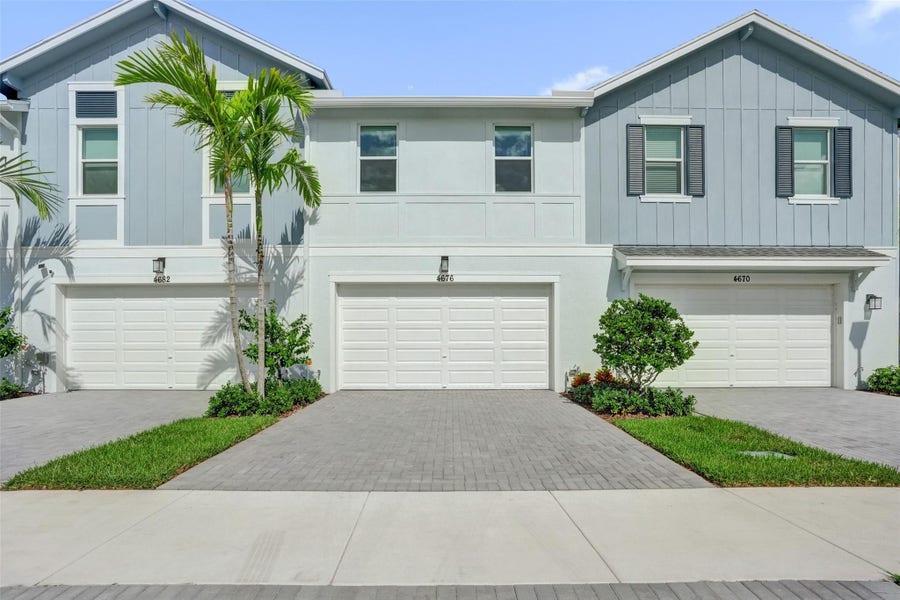 Property photo for 4676 Longwood Lake Square, Westlake, FL