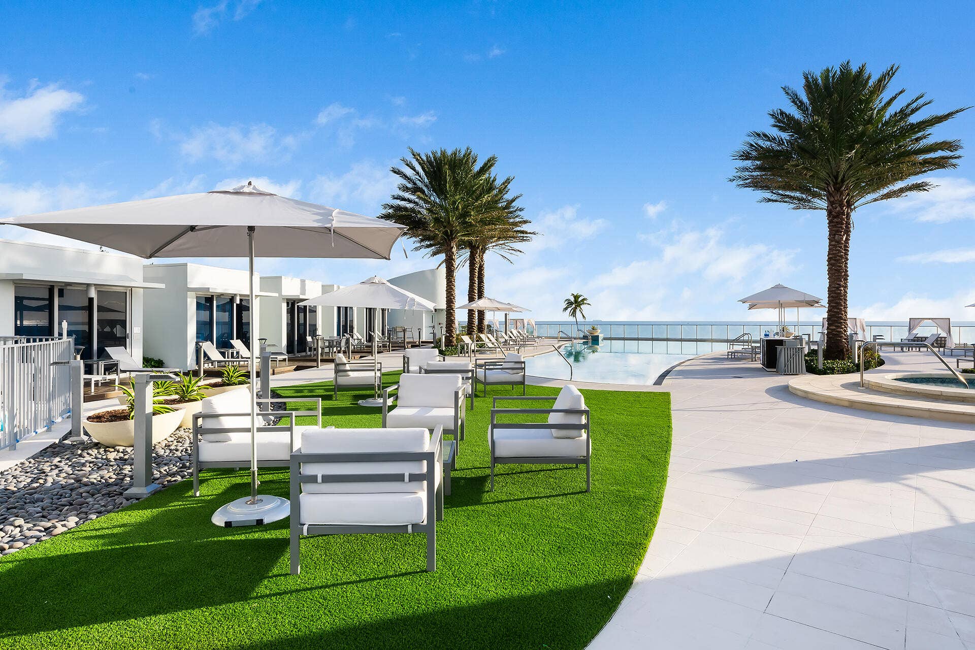 Resort Style Pool Deck, over looking the ocean/Beach