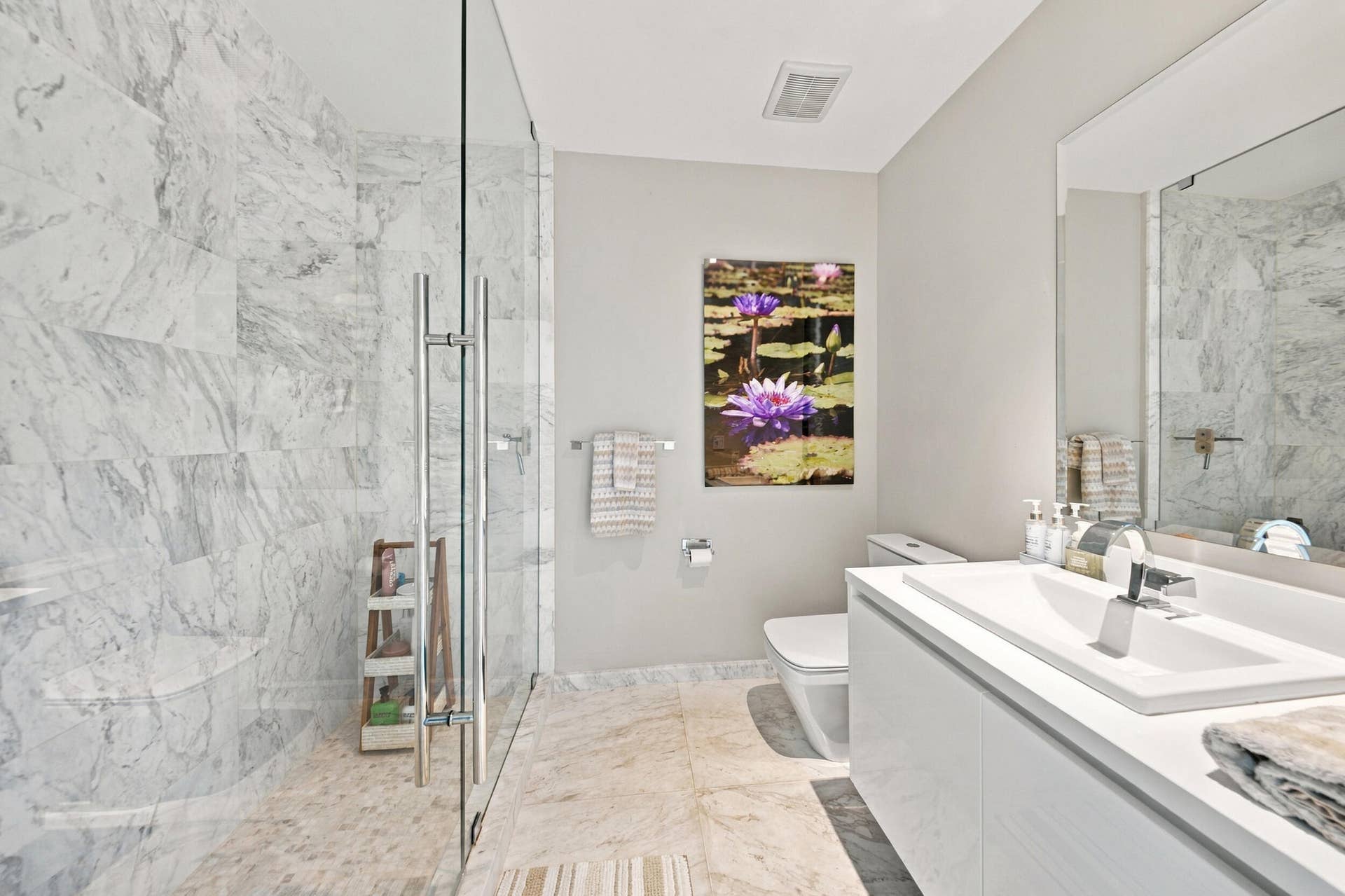 Second Full Bathroom