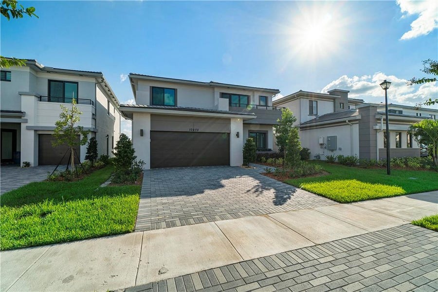 Property photo for 10870 OCEANO Way, Parkland, FL