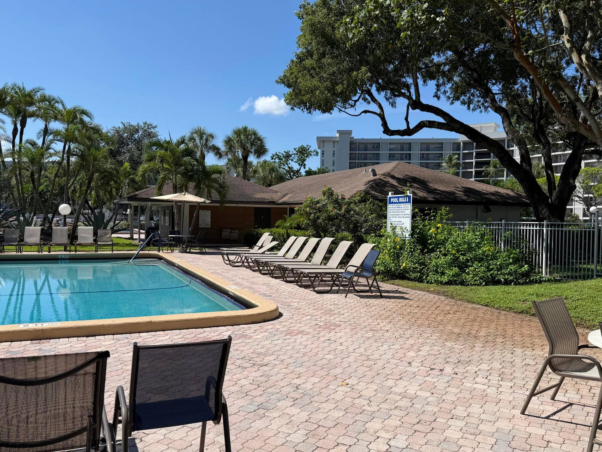 2661 S Course Drive, #105, Pompano Beach, FL 33069 IMG_3085
