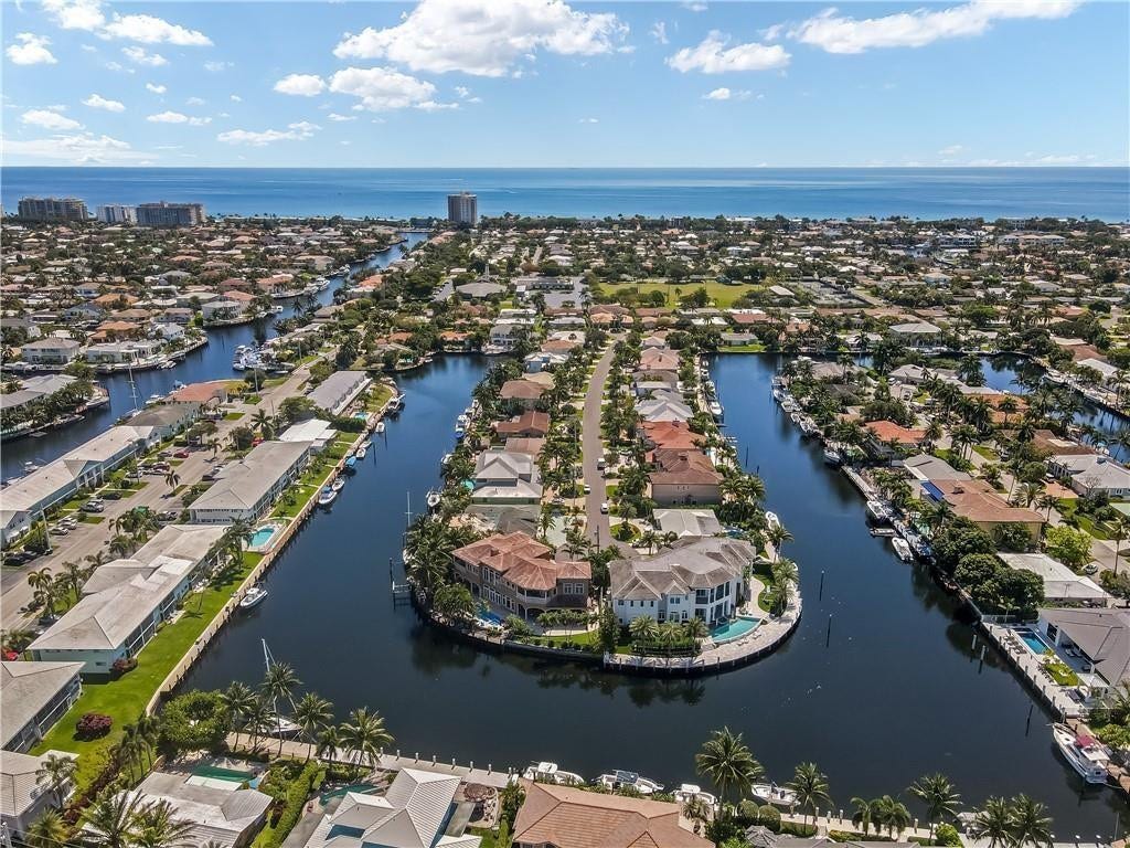 2161 NE 35TH Street, Lighthouse Point, Lighthouse Point, FL 33064 Photo 2