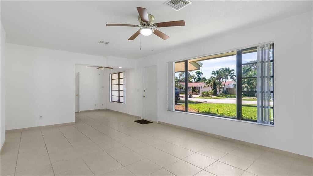2161 NE 35TH Street, Lighthouse Point, Lighthouse Point, FL 33064 Photo 5