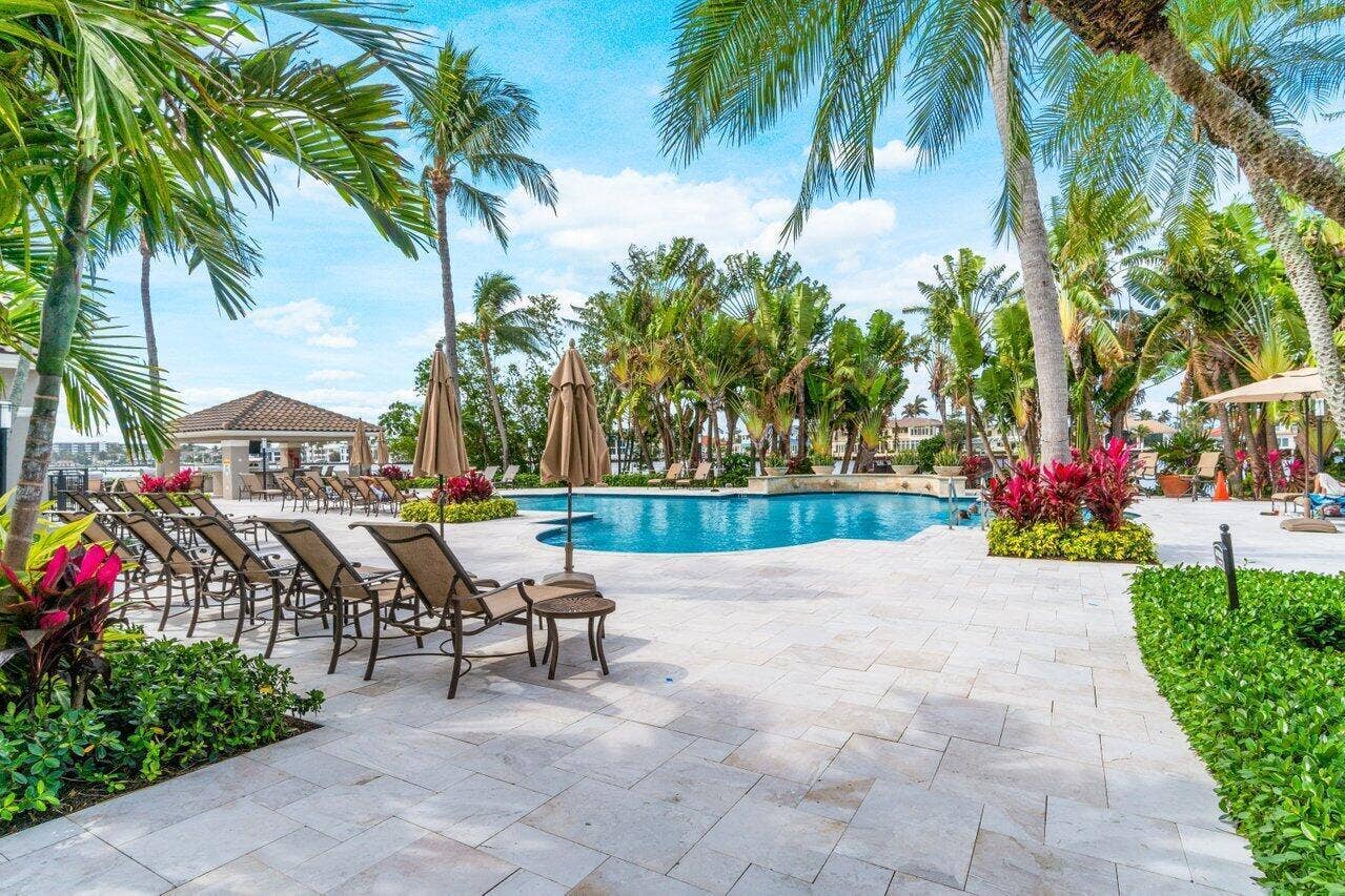 HBC Pool 3