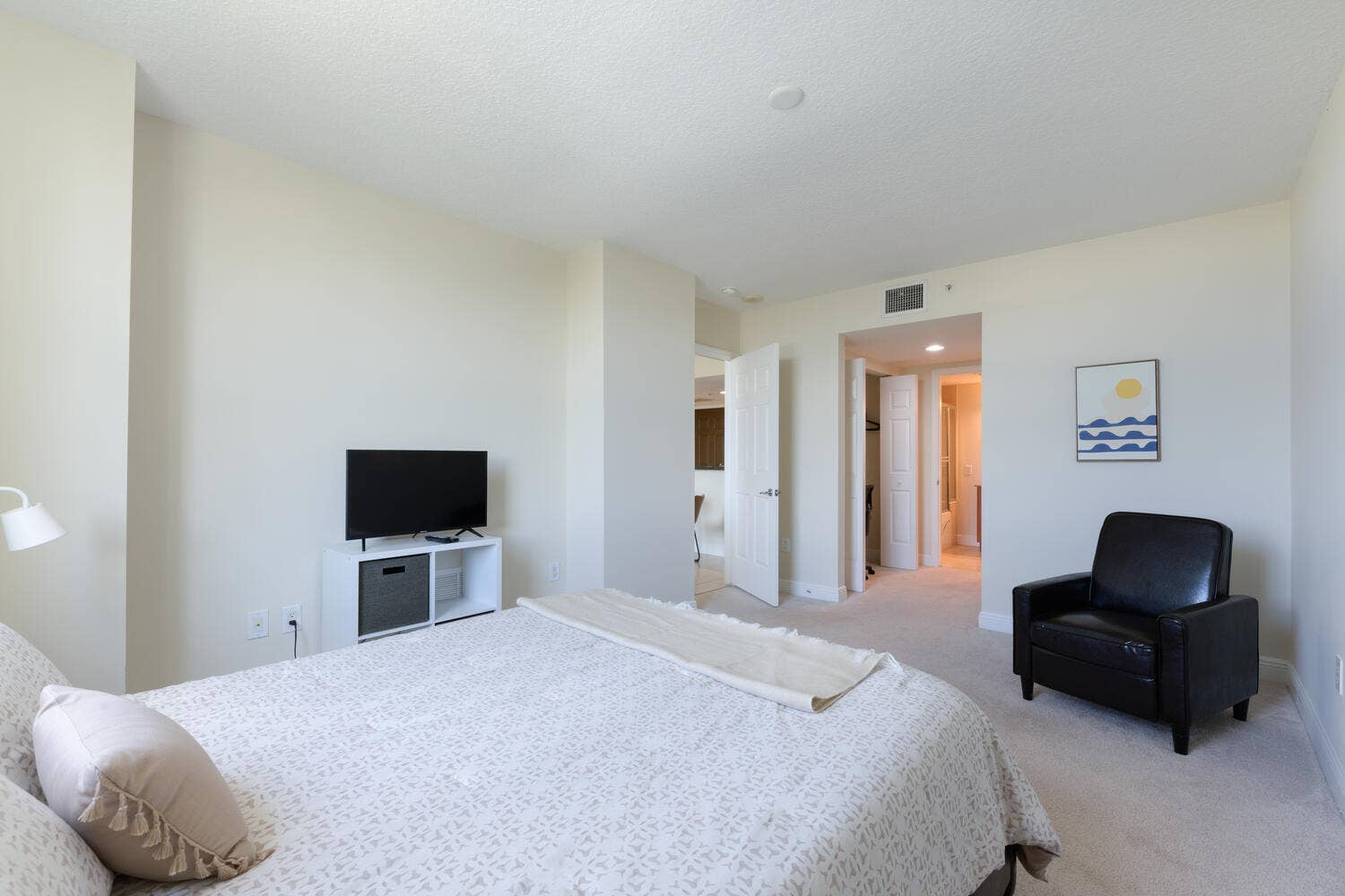 610 Clematis Street, #406, West Palm Beach, FL 33401 610 Clematis St Apt 406 West-large-012-0