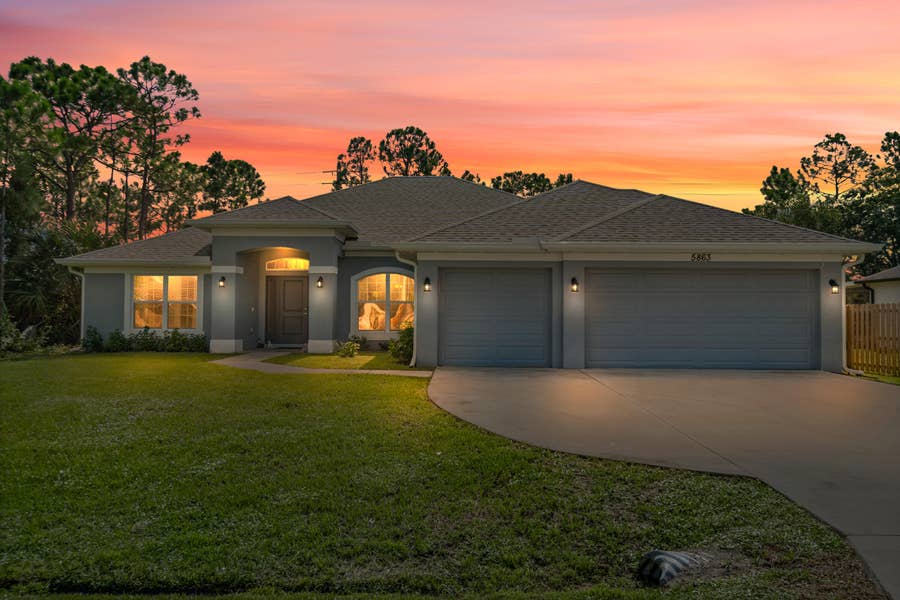 Property photo for 5863 NW CAROVEL Avenue, Port St Lucie, FL