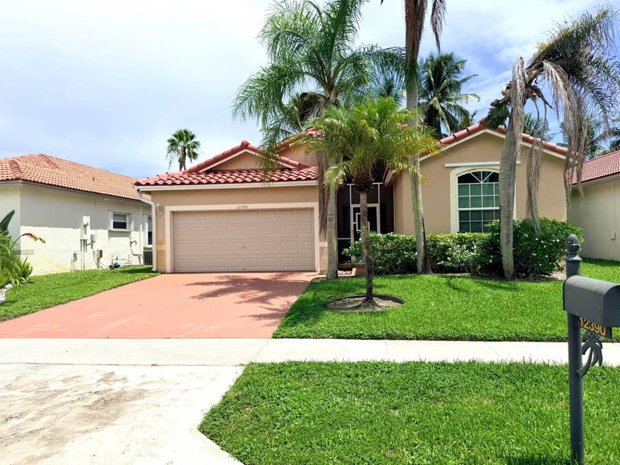 Property photo for 12390 BONEVENTURE Drive, Boynton Beach, FL