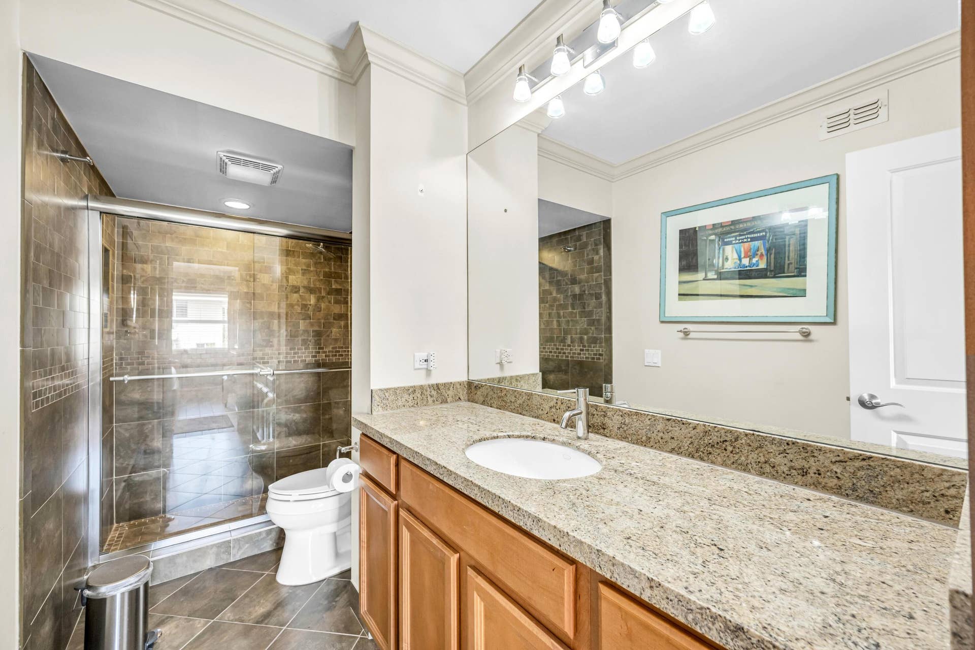 615 NE 12th Avenue, #301, Fort Lauderdale, FL 33304 615 NE 12TH ST -18