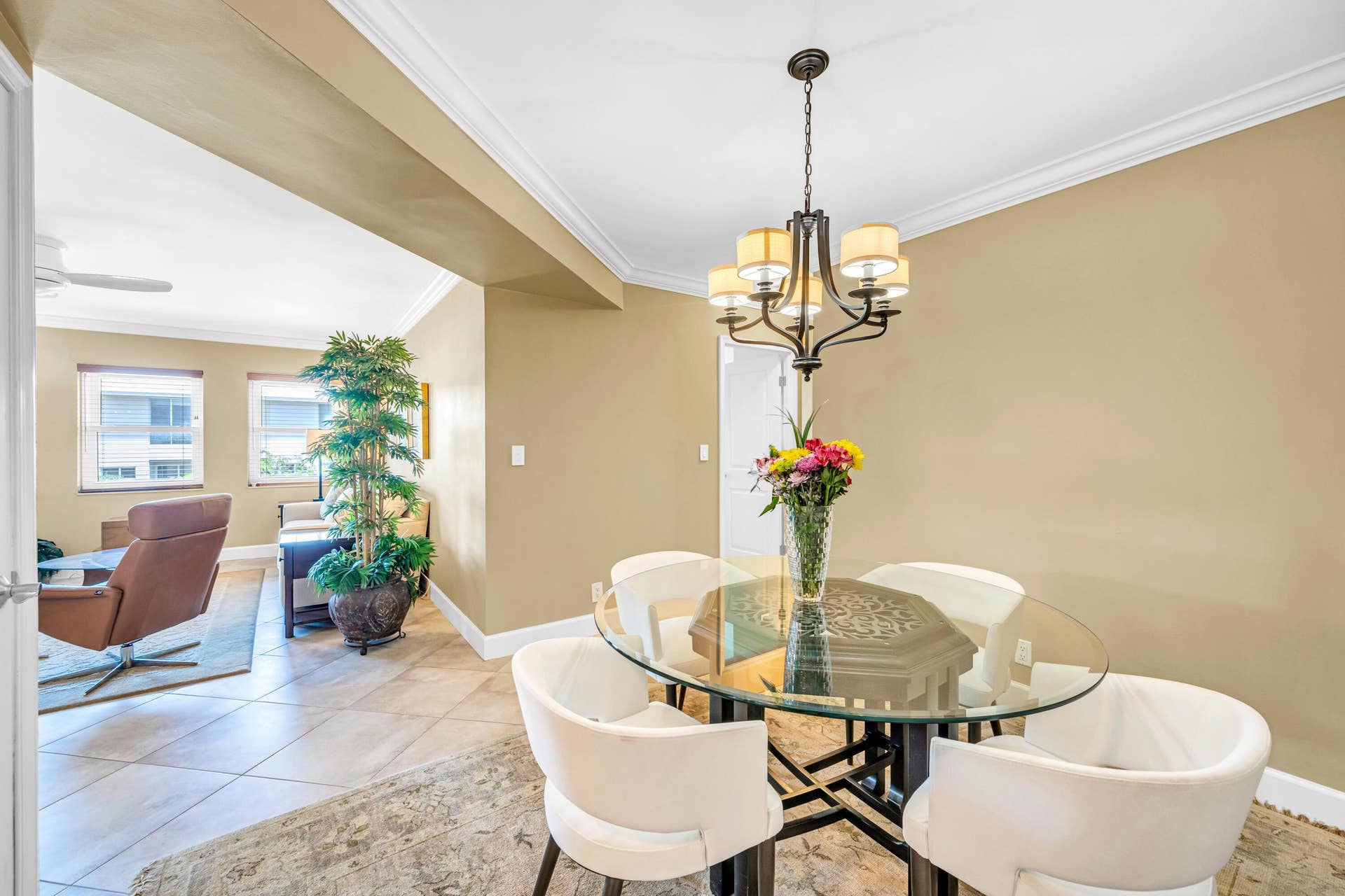 615 NE 12th Avenue, #301, Fort Lauderdale, FL 33304 615 NE 12TH ST -3