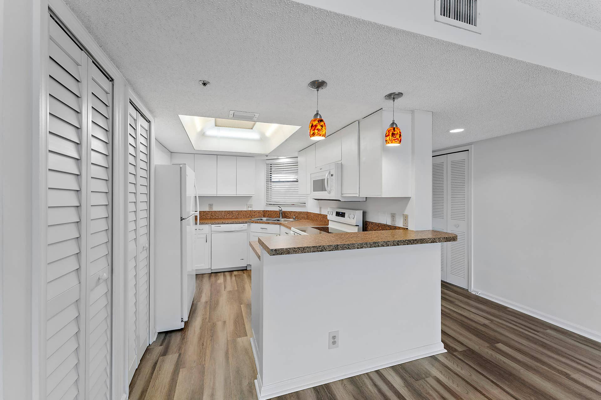 700 Uno Lago Drive, #404, Juno Beach, FL 33408 002-700UnoLagoDr-404-NorthPalmBeach-FL-3