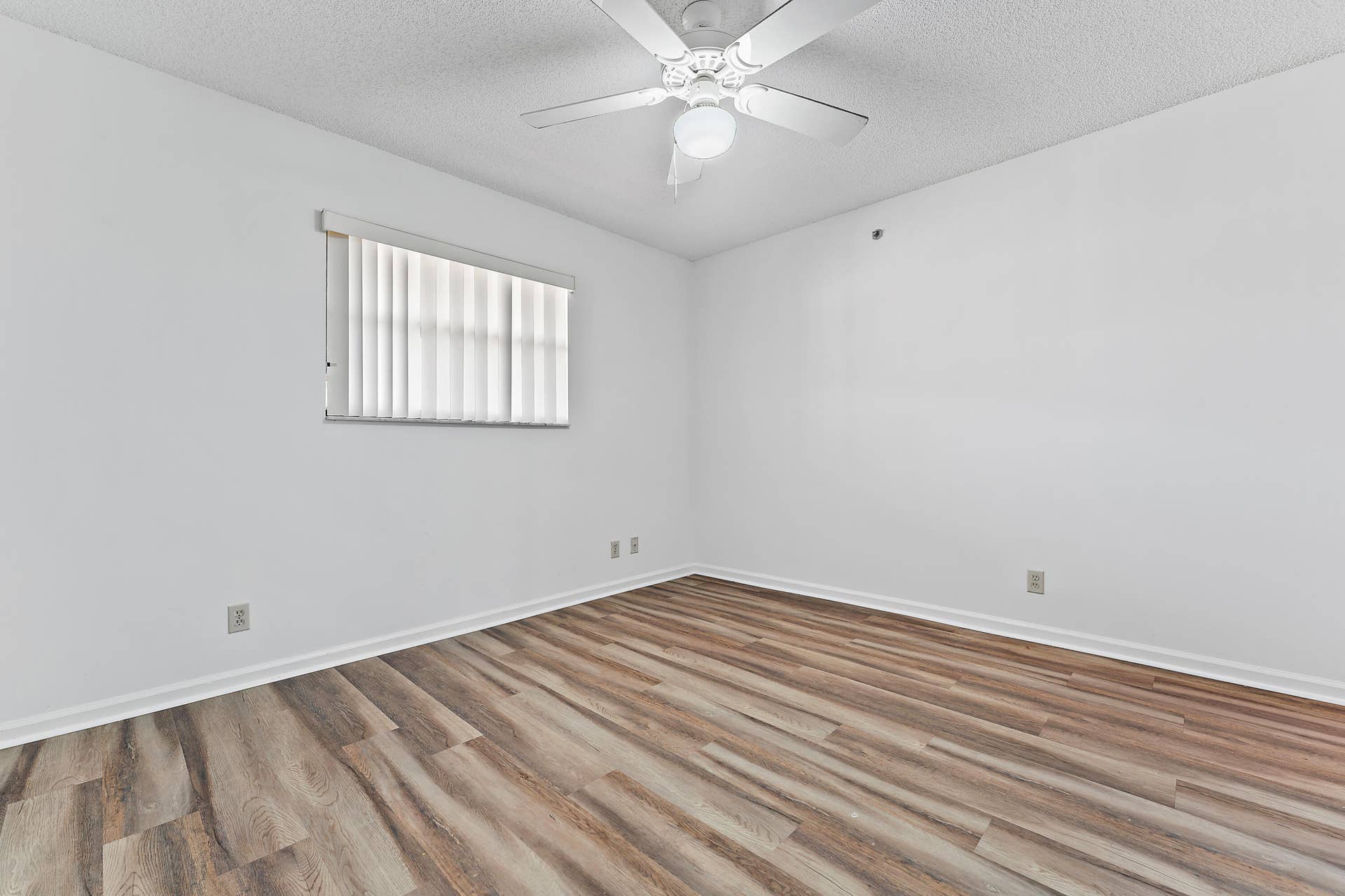 700 Uno Lago Drive, #404, Juno Beach, FL 33408 021-700UnoLagoDr-404-JunoBeach-FULL