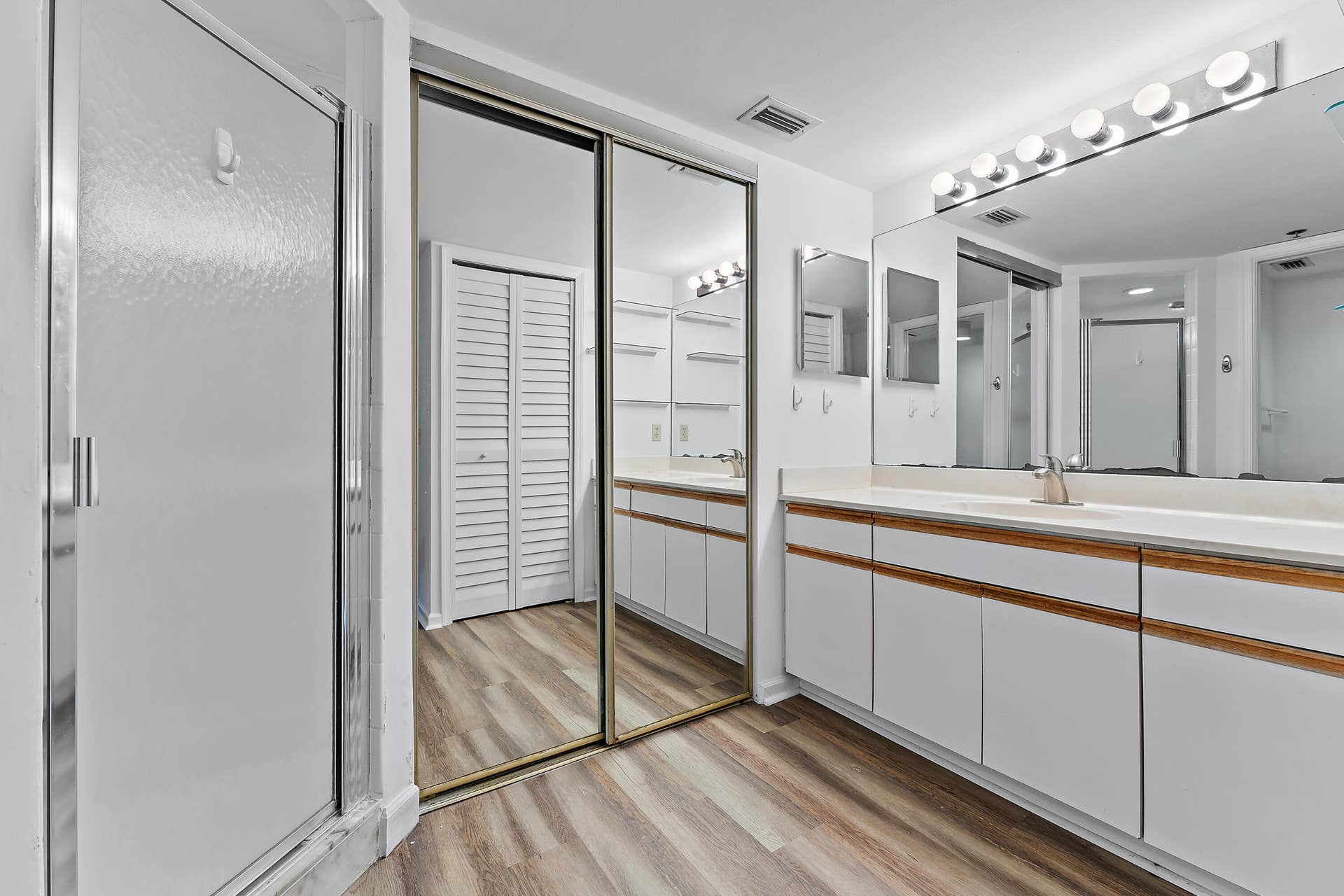 700 Uno Lago Drive, #404, Juno Beach, FL 33408 015-700UnoLagoDr-404-JunoBeach-FULL