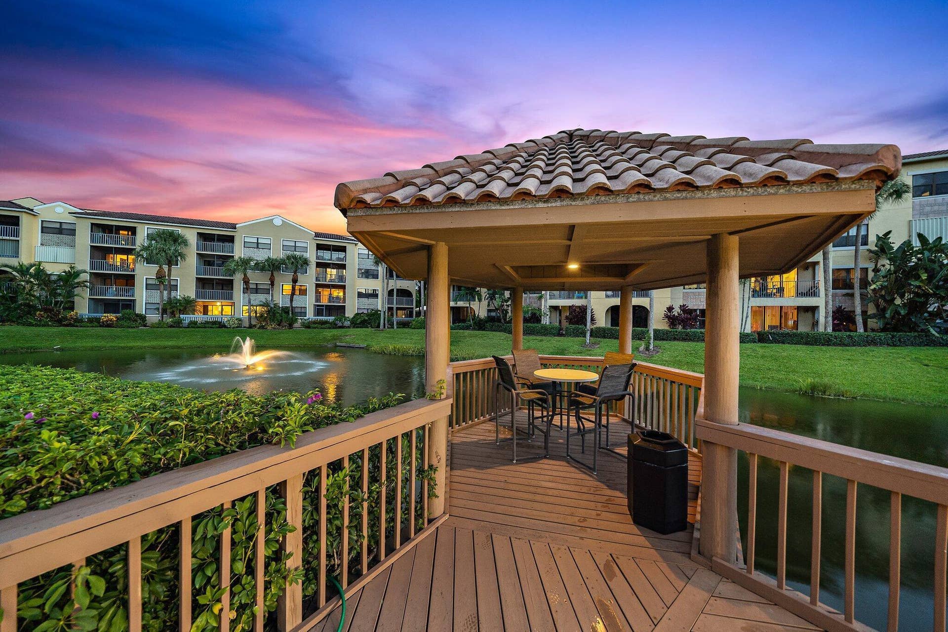 700 Uno Lago Drive, #404, Juno Beach, FL 33408 051-700UnoLagoDr304-JunoBeach-FL-SMALL