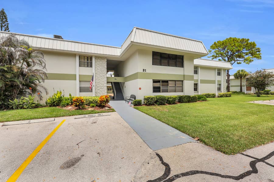 Property photo for 2302 Sunrise Boulevard, #209, Fort Pierce, FL