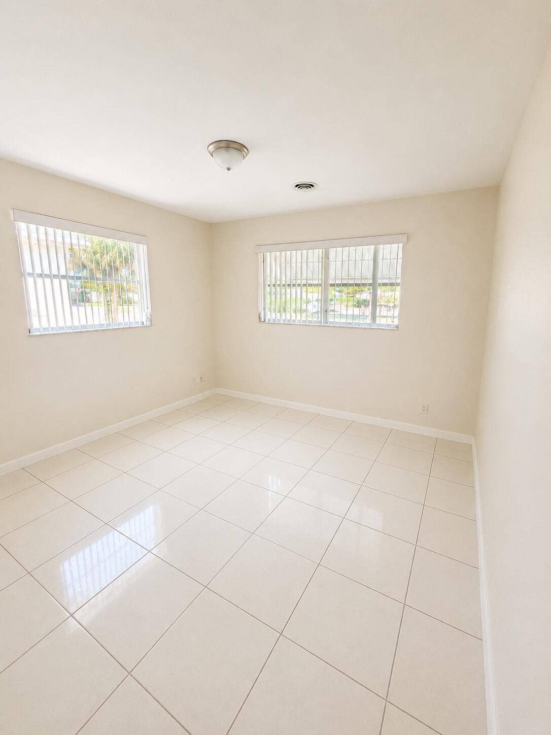 3614 TAYLOR Street, Hollywood, FL 33021 f4f76e30-7aa2-426c-9274-0c38facb899a
