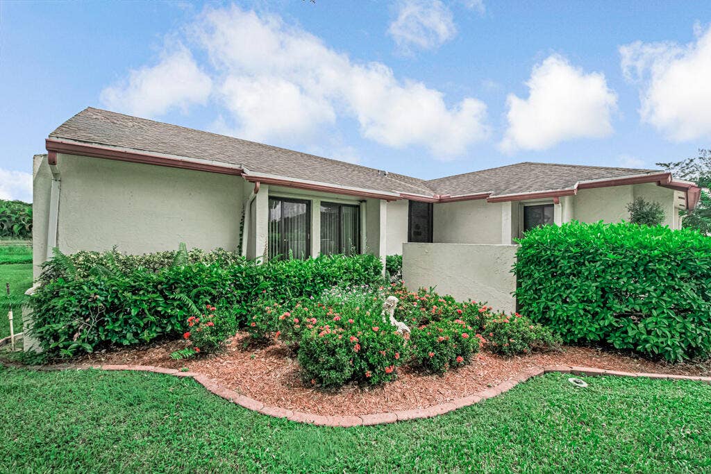 10301 GREENBRIAR Court, Boca Raton, FL 33498 04