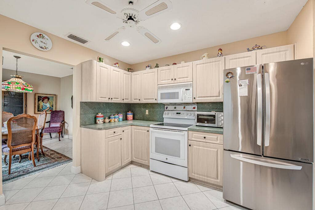 10301 GREENBRIAR Court, Boca Raton, FL 33498 20