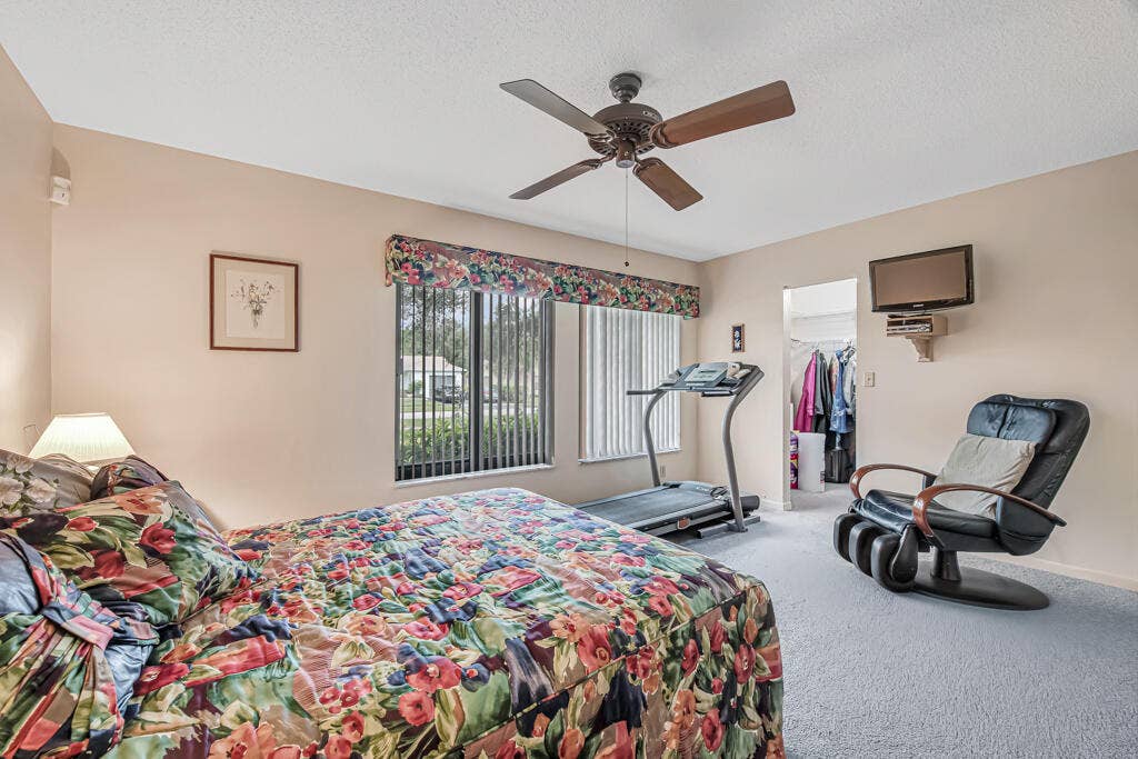 10301 GREENBRIAR Court, Boca Raton, FL 33498 32