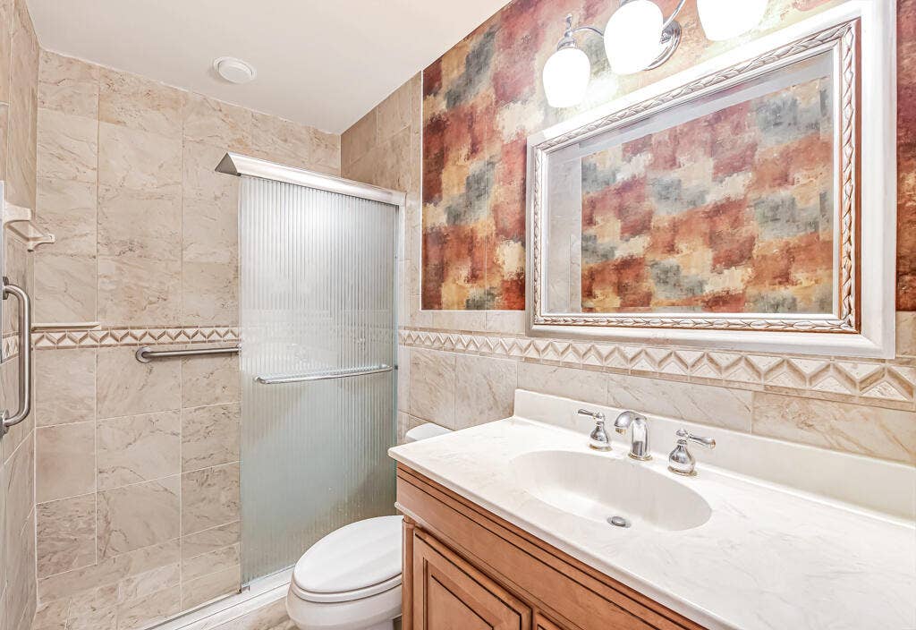 10301 GREENBRIAR Court, Boca Raton, FL 33498 34