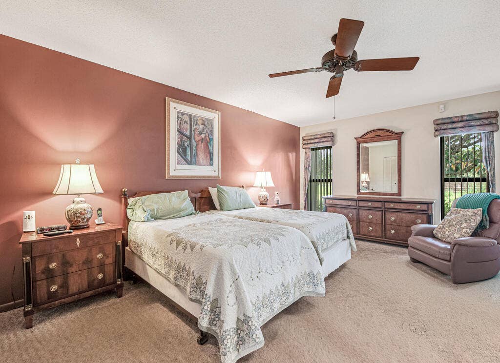 10301 GREENBRIAR Court, Boca Raton, FL 33498 26