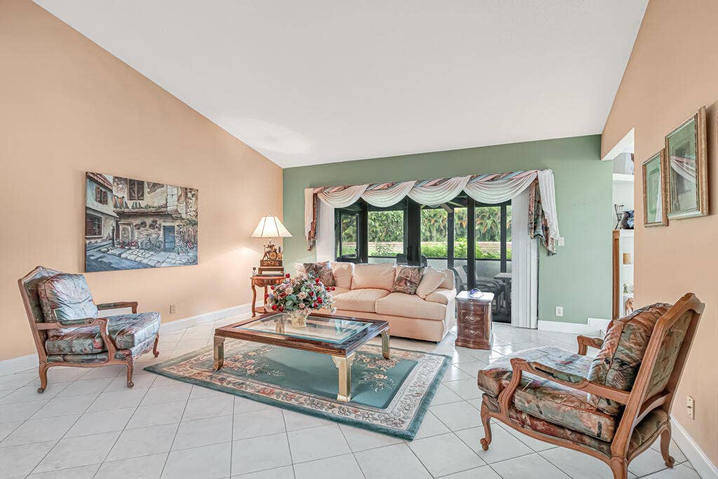 10301 GREENBRIAR Court, Boca Raton, FL 33498 09