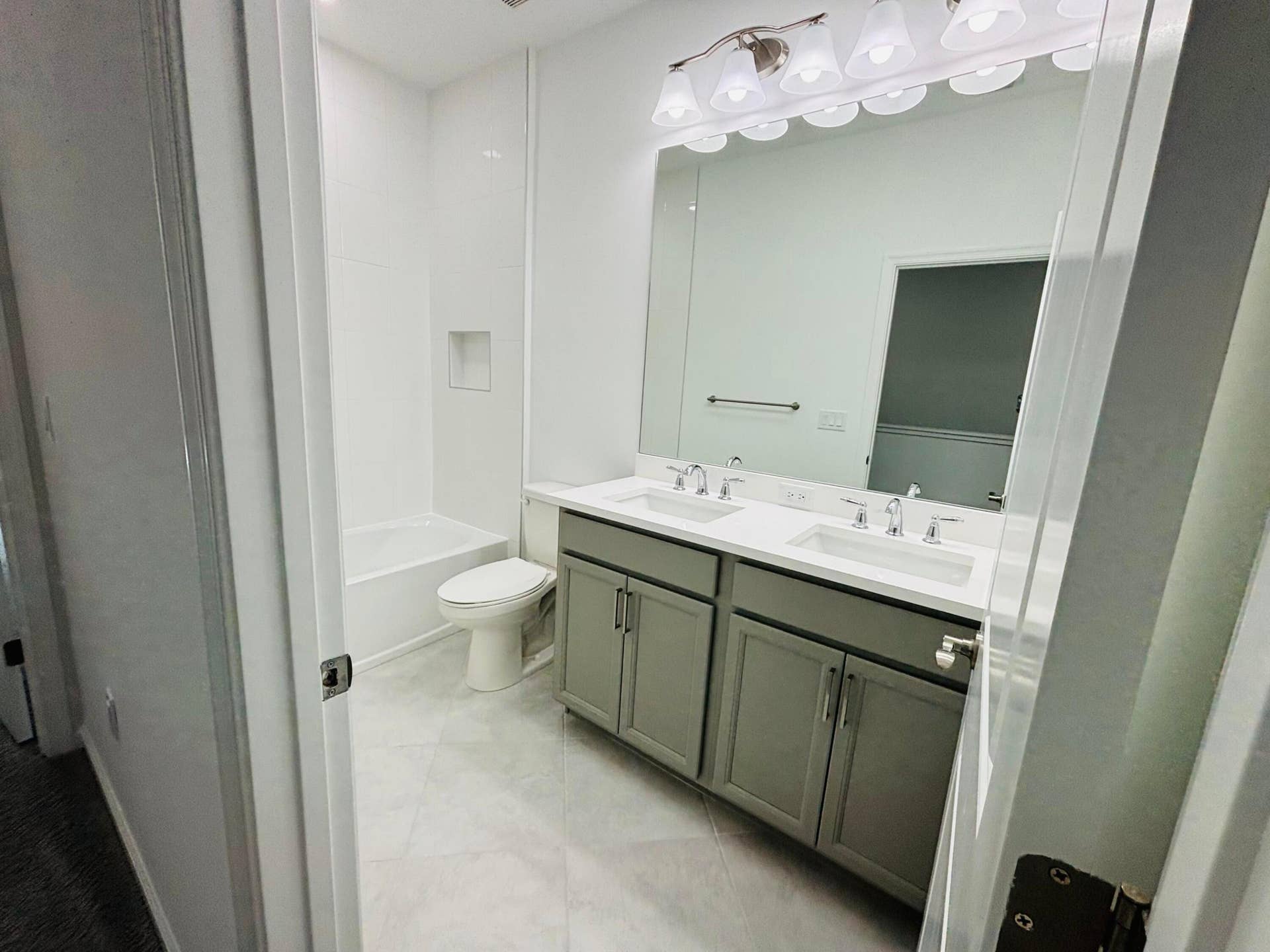 4302 Brookgreen Square, Westlake, FL 33470 bath 2