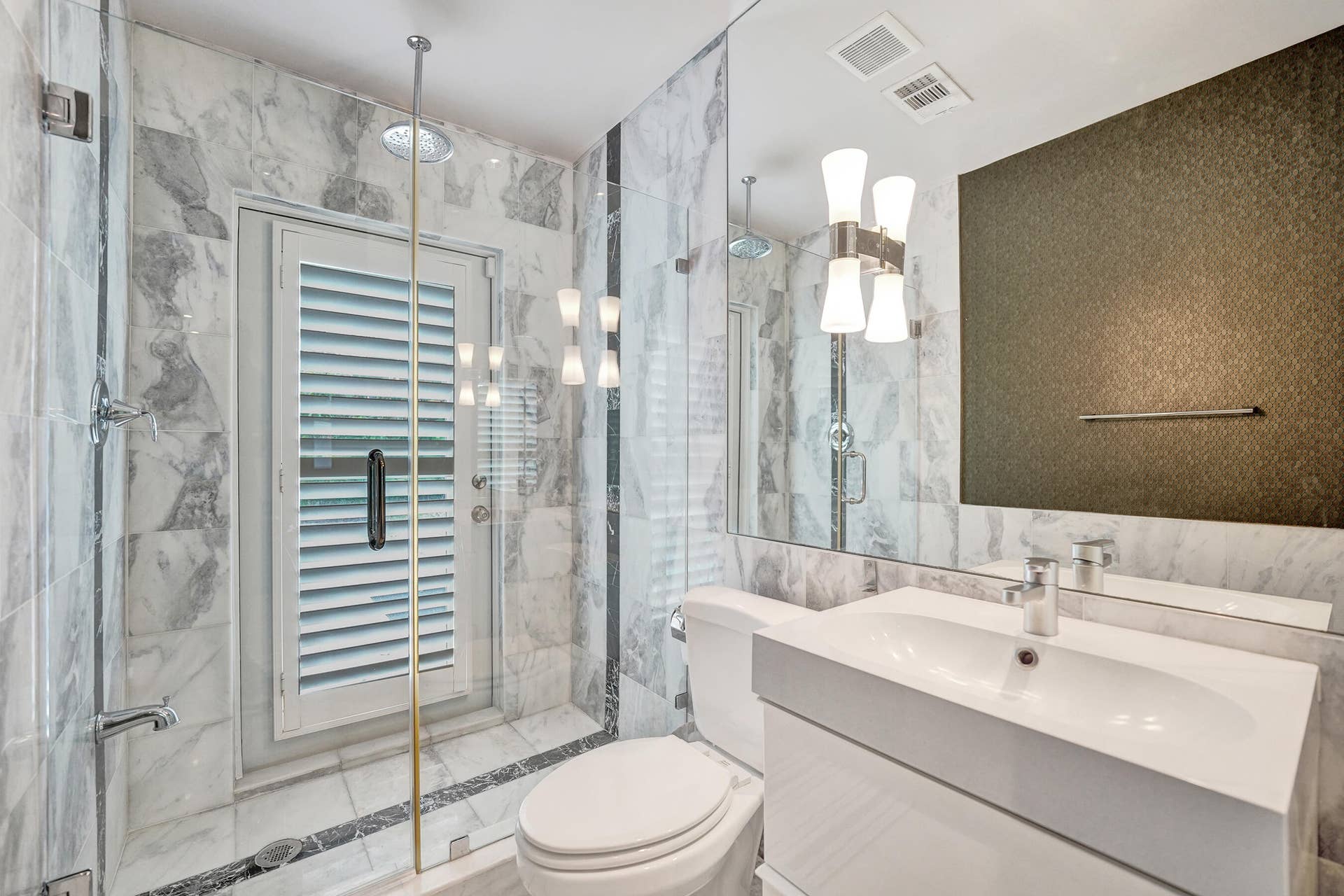1908 NE 27th Drive, Wilton Manors, FL 33306 DSC09278