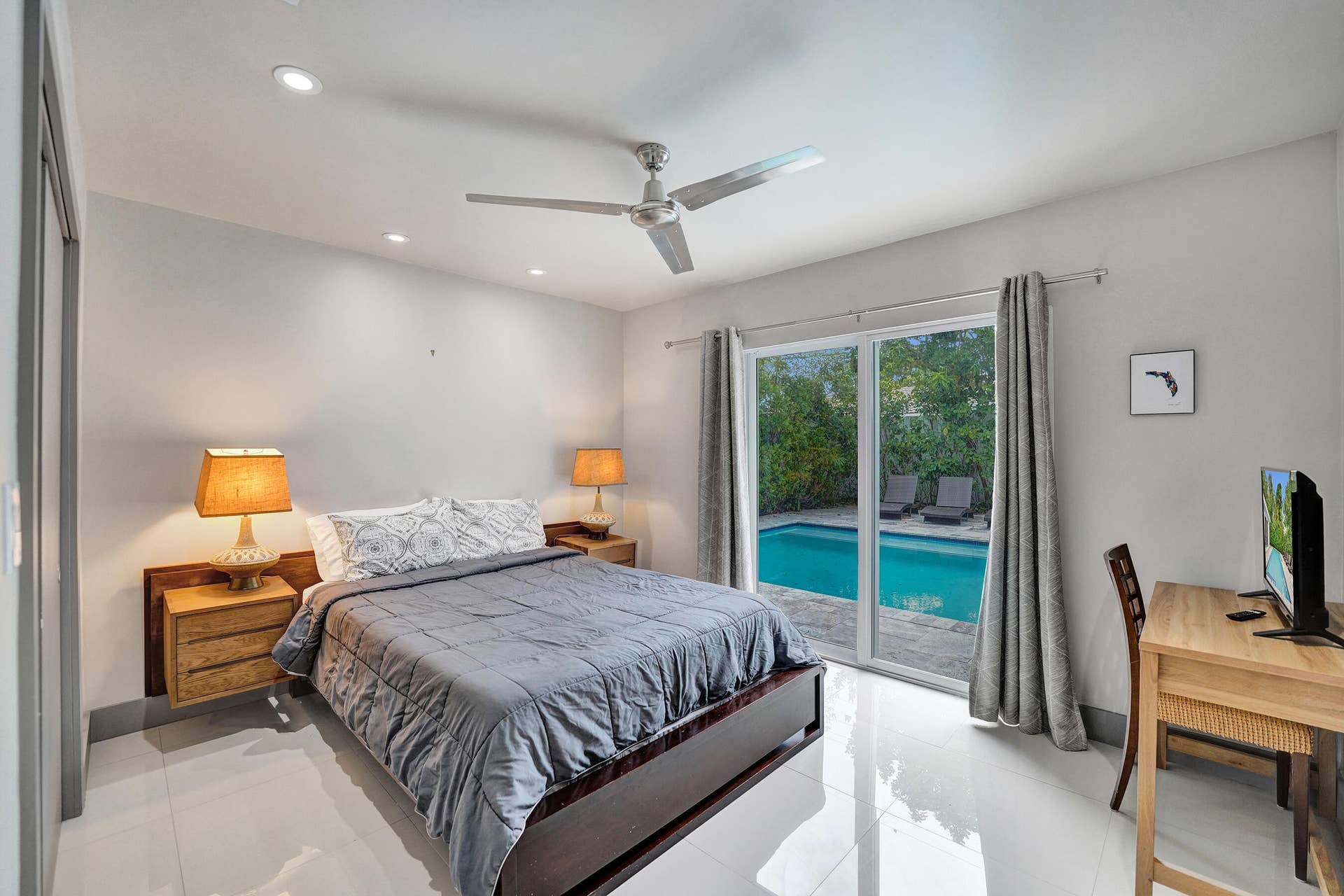 1908 NE 27th Drive, Wilton Manors, FL 33306 DSC09287