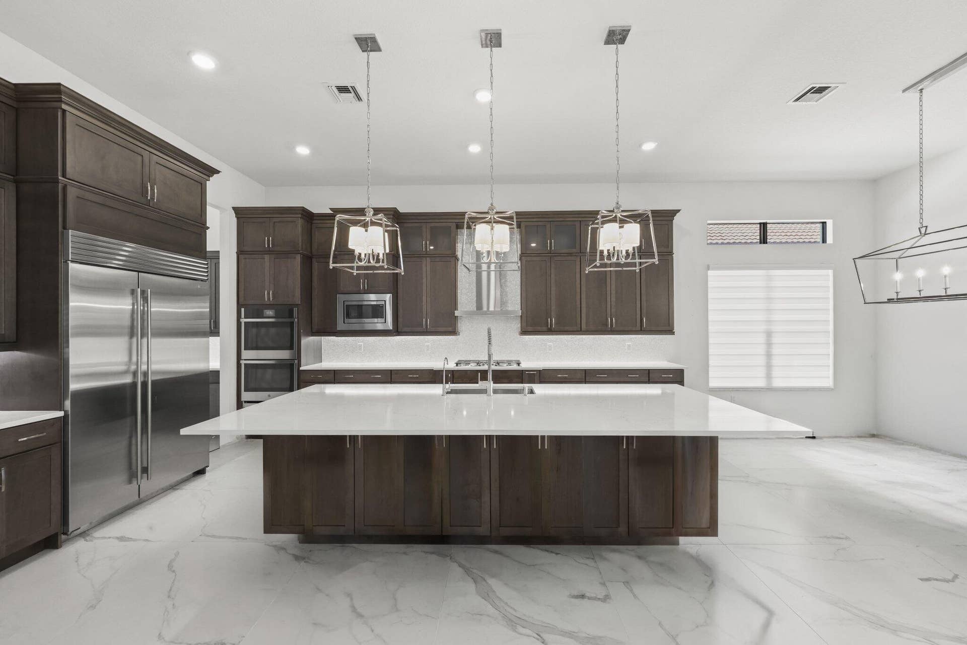 9264 Porto Way, Parkland, FL 33076 Kitchen
