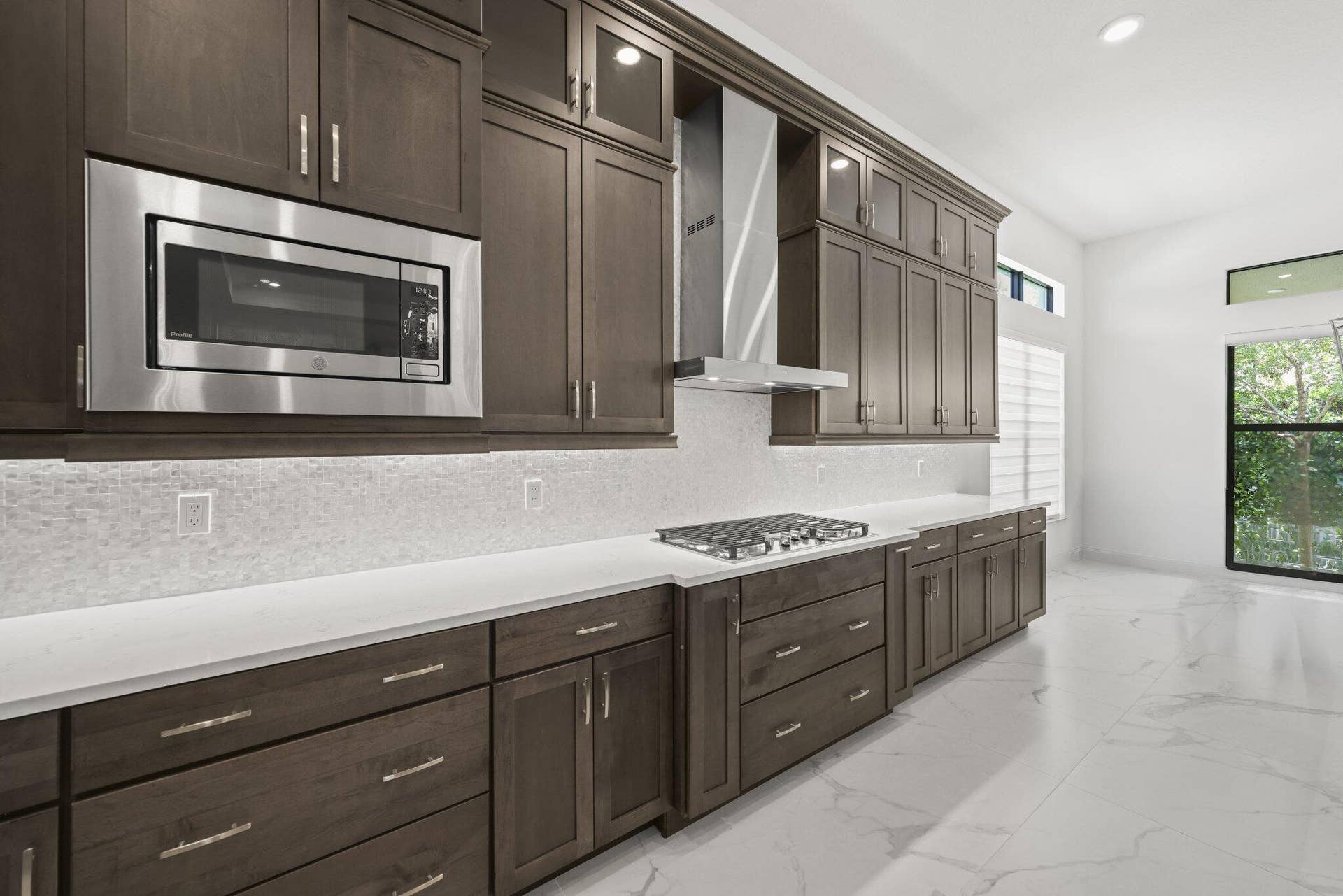 9264 Porto Way, Parkland, FL 33076 Kitchen