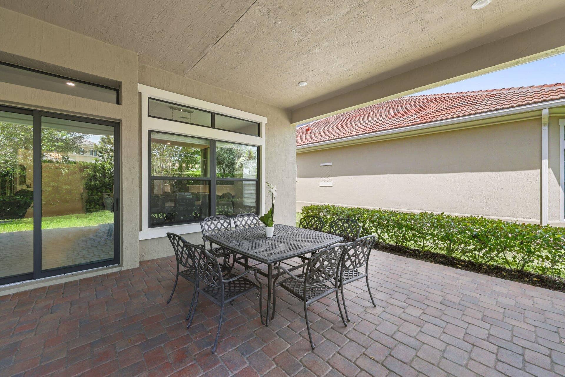 9264 Porto Way, Parkland, FL 33076 Covered Lanai