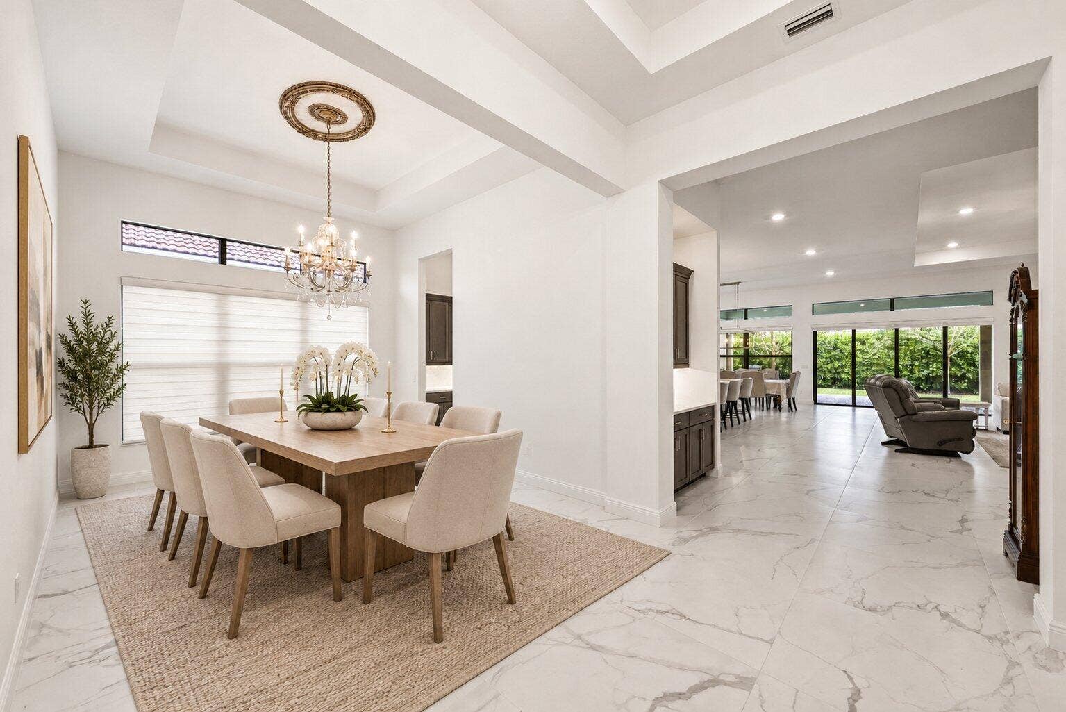 9264 Porto Way, Parkland, FL 33076 Dining Staged