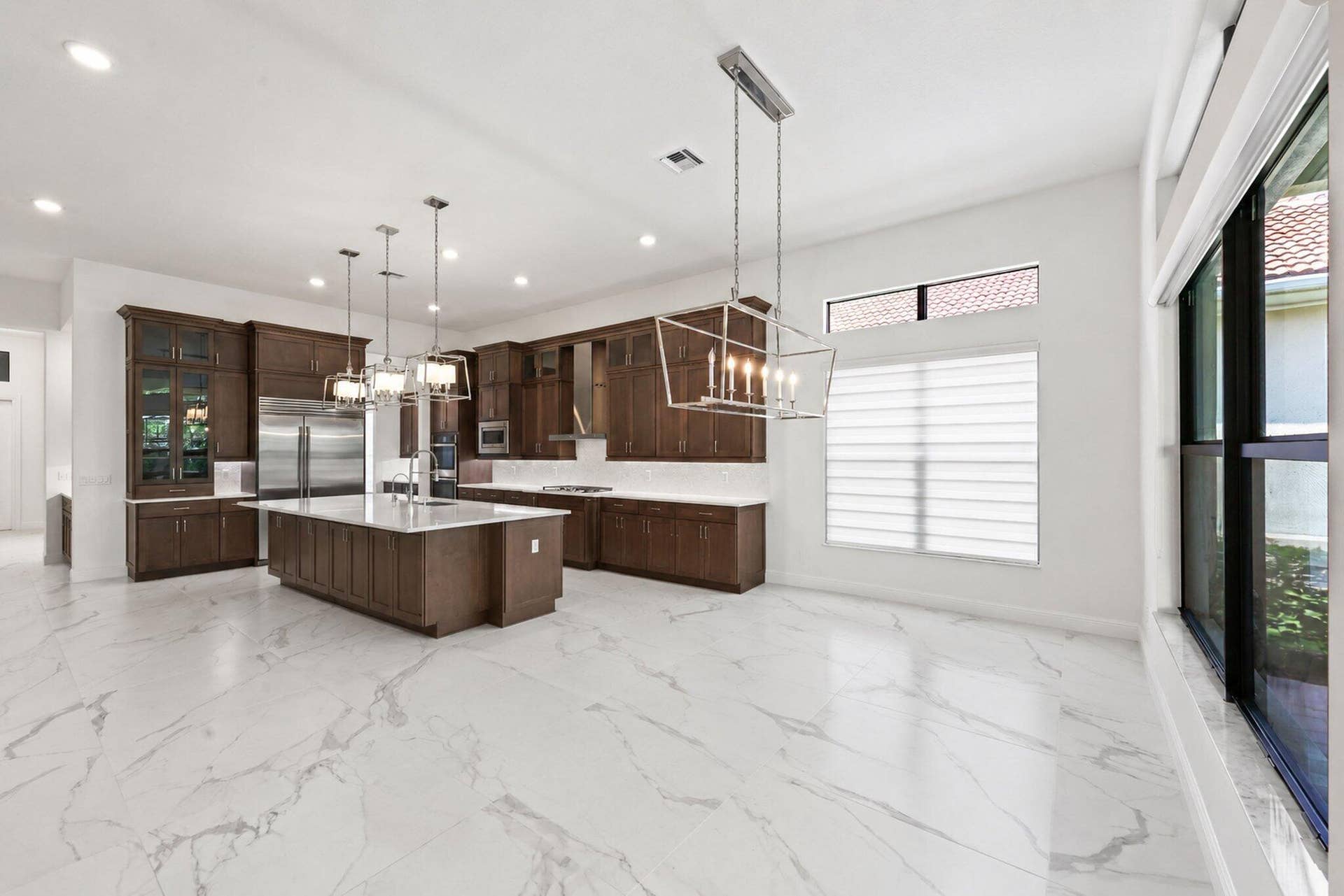 9264 Porto Way, Parkland, FL 33076 Kitchen / Informal Dining