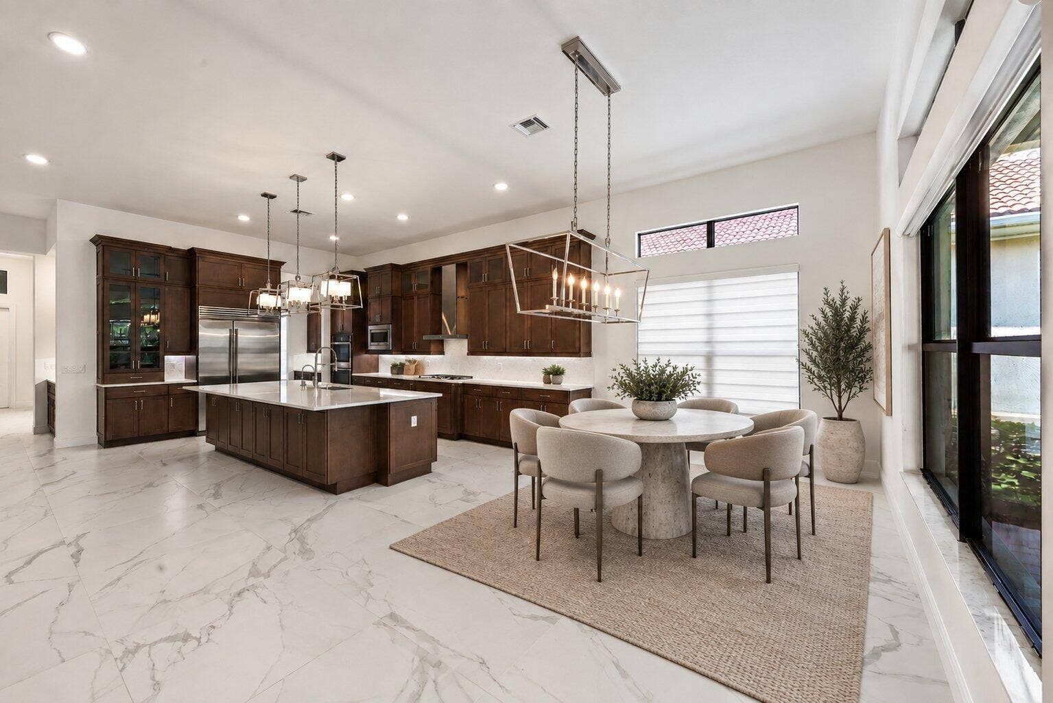9264 Porto Way, Parkland, FL 33076 Kitchen / Informal Dining Staged