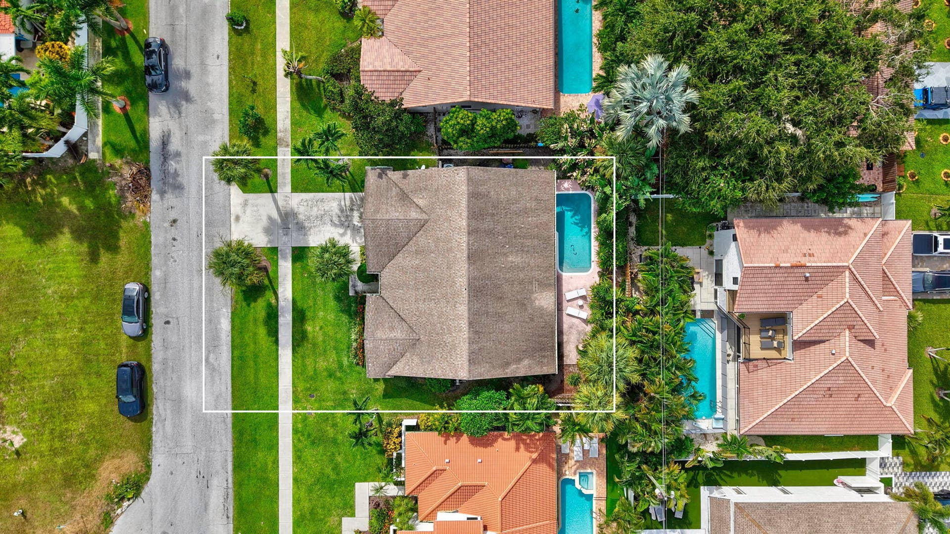 435 MOHAWK Lane, Boca Raton, FL 33487 40-web-or-mls-DJI_20260909155627_0046_D_