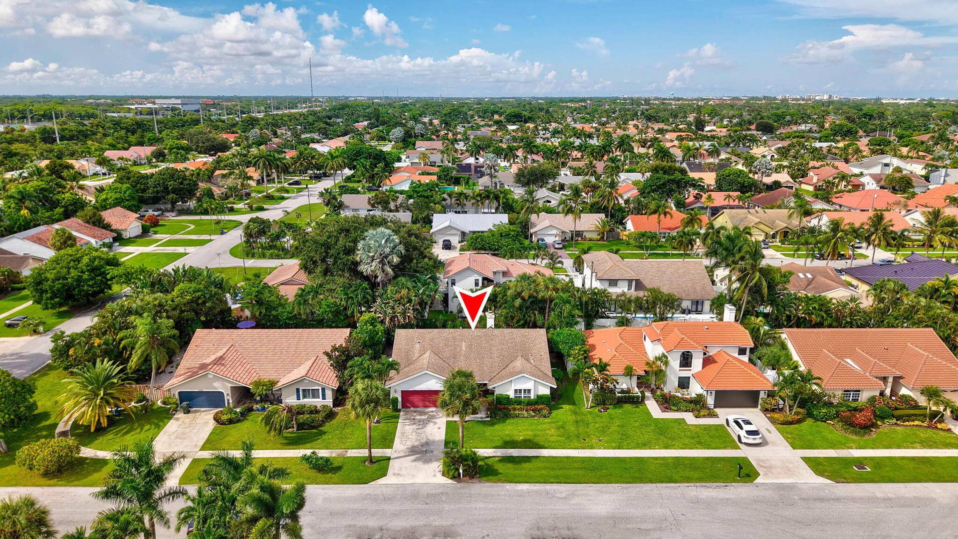 435 MOHAWK Lane, Boca Raton, FL 33487 36-web-or-mls-DJI_20260909155533_0026_D_