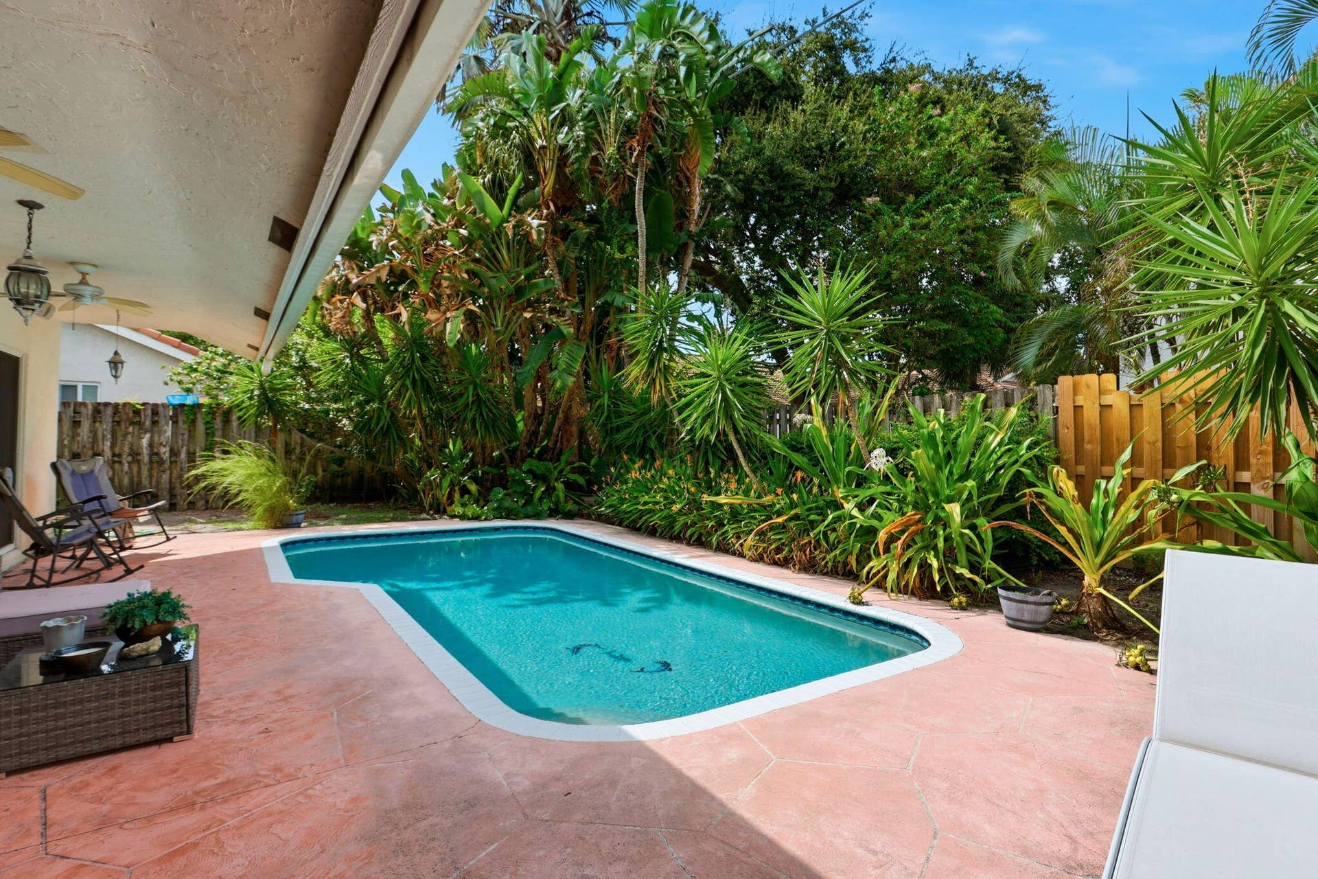 435 MOHAWK Lane, Boca Raton, FL 33487 29-web-or-mls-027_0E2A3215