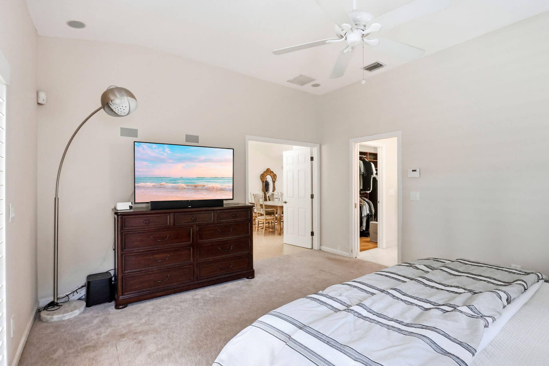 435 MOHAWK Lane, Boca Raton, FL 33487 22-web-or-mls-019_0E2A3272_with_tv