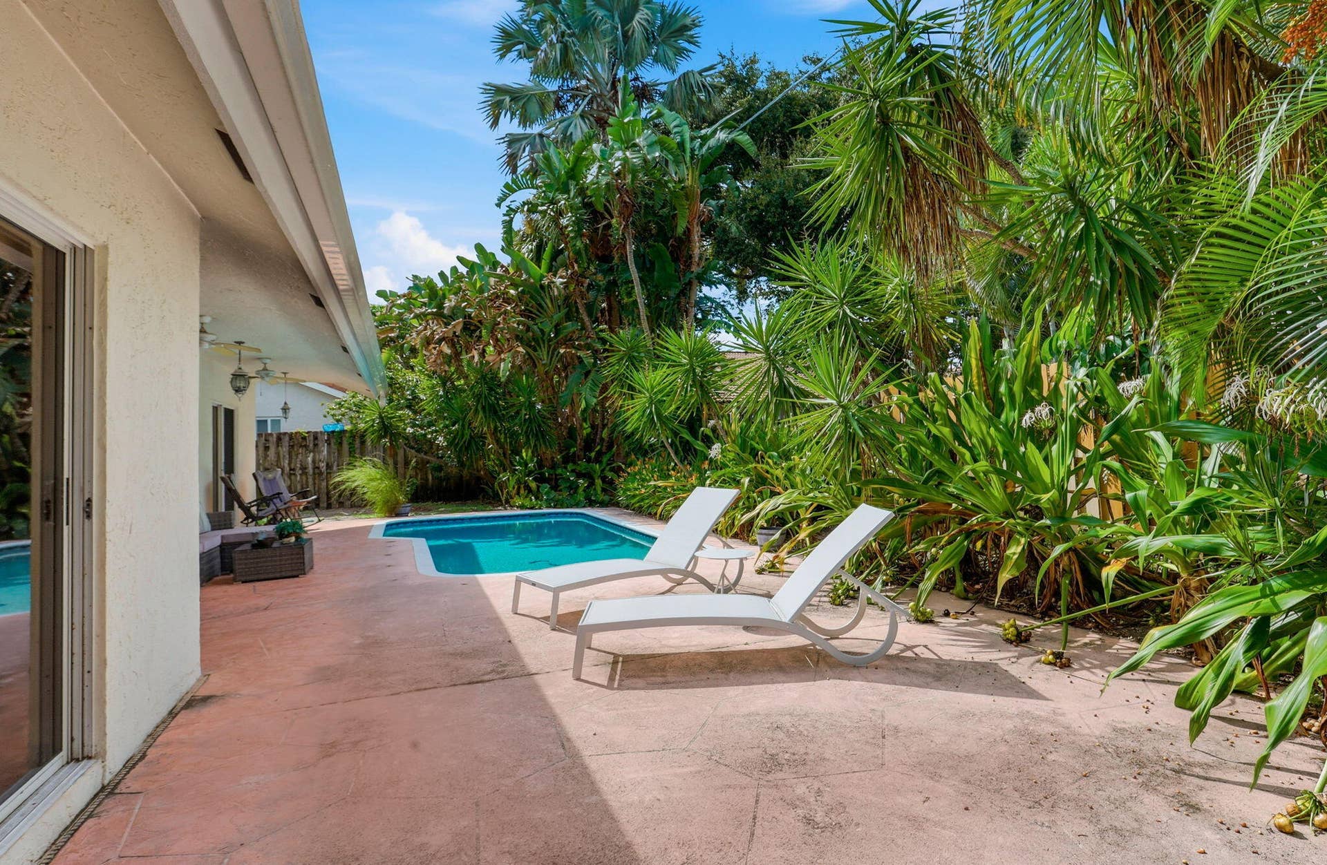435 MOHAWK Lane, Boca Raton, FL 33487 28-web-or-mls-026_0E2A3212
