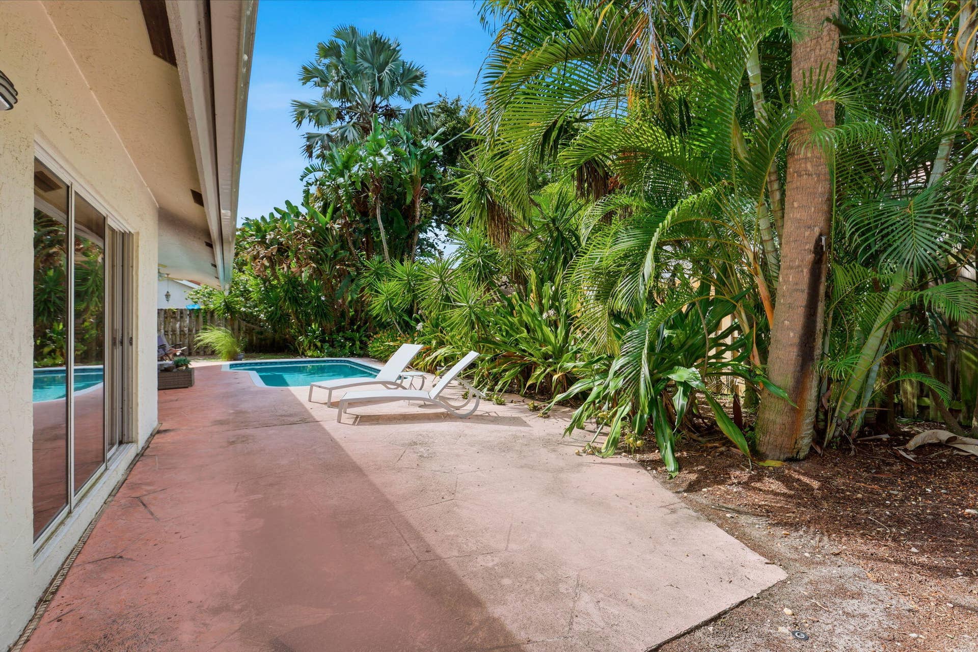 435 MOHAWK Lane, Boca Raton, FL 33487 34-web-or-mls-032_0E2A3230